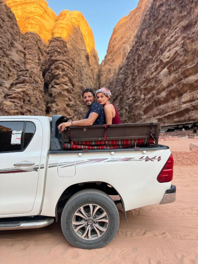 Wadi Rum Sunset Camp Buitenkant foto